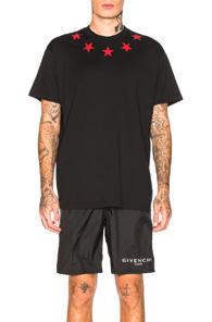 Givenchy Star Collar Tee In Black,stars,red