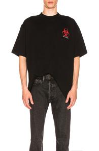 Vetements Volunteer Tee In Black