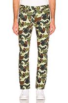 Junya Watanabe Camo Print Levi Pants In Camo,green