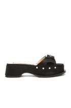 No. 21 Clog In Black