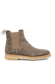 Common Projects Suede Chelsea Boots In Gray