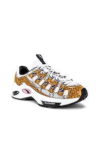 Puma Select Cell Endura Animal Kingdom In Animal Print,gray,neutral,white