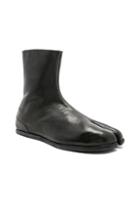 Maison Margiela Leather Tabi Boots In Black