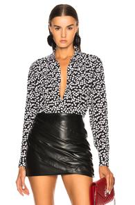 Equipment Essential Top In Abstract,black