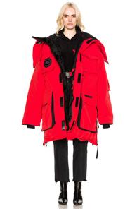 Vetements X Canada Goose Oversized Fold Up Parka In Red