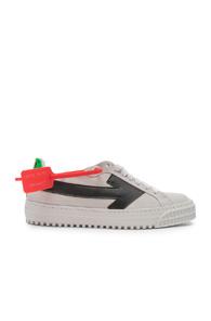 Off-white Arrow Sneaker In Black,white