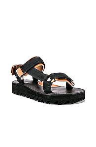 Hender Scheme Webb Sandal In Black