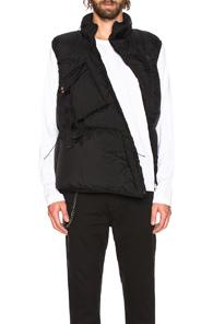 Alyx Asymmetric Puffer Vest In Black