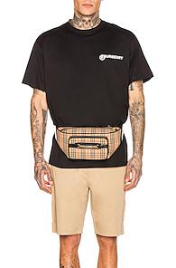 Burberry Tee In Black