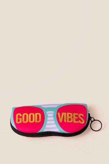 Francesca's Good Vibes Sunglasses Case - Pink