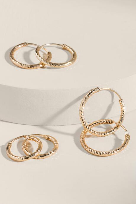 Francesca's Taylor Textured Hoop Earring Set - Gold
