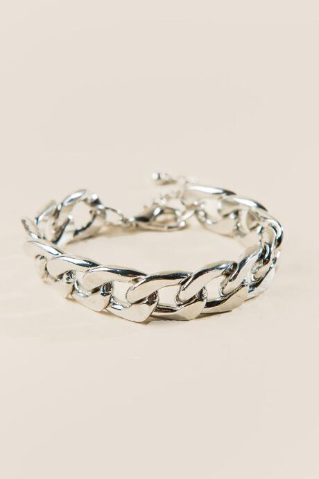 Francesca's Trisha Chain Link Bracelet In Silver - Silver