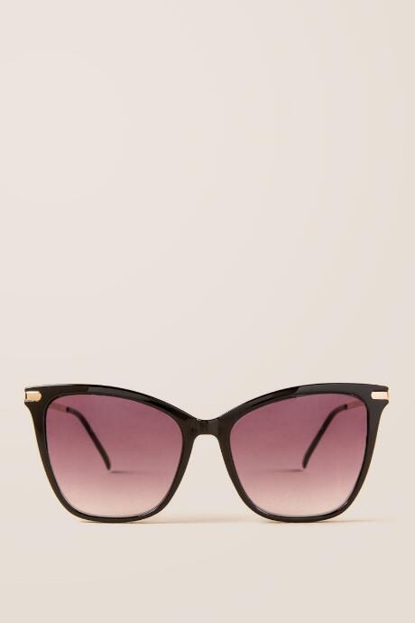 Francescas Hollywood Square Sunglasses In Black - Black