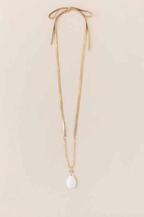 Francesca's Gianna Quartz Adjustable Leather Necklace - White