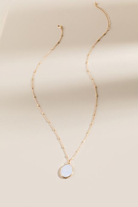 Francesca's Celeste Oval Pendant Necklace - Iridescent