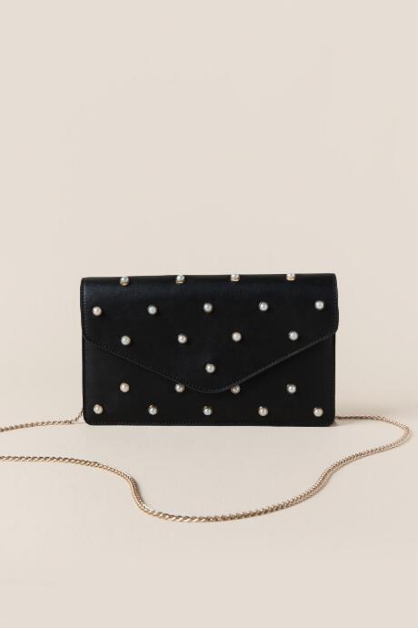 Francesca's Hillary Pearl Crossbody Clutch - Black