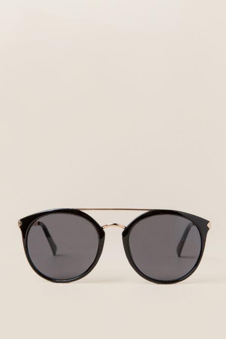 Francesca's Ripley Brow Bar Sunglasses - Black