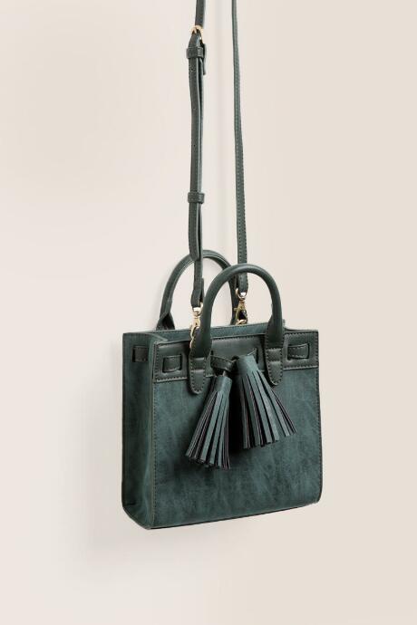 Francesca's Julia Mini Tassel Crossbody - Emerald