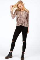 Francesca's Carianne Front Twist Top - Leopard