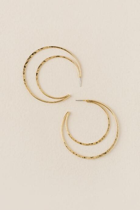 Francesca's Yamina Circle Hoop Earring - Gold
