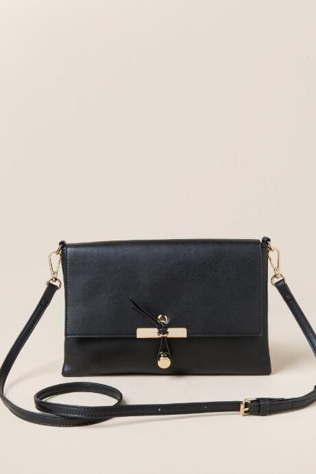 Francesca's Robyn Saffiano Hook Crossbody - Black