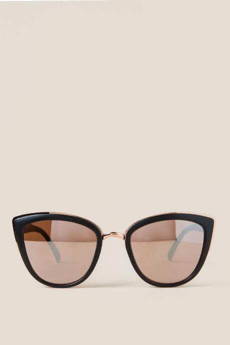 Francescas Shea Cat Eye Sunglasses In Black - Black