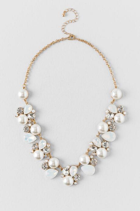 Francesca's Kylie Pearl Statement Necklace - Pearl