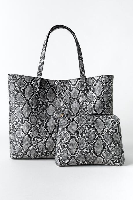Francesca Inchess Alice East West Soft Tote W Pouch - Black