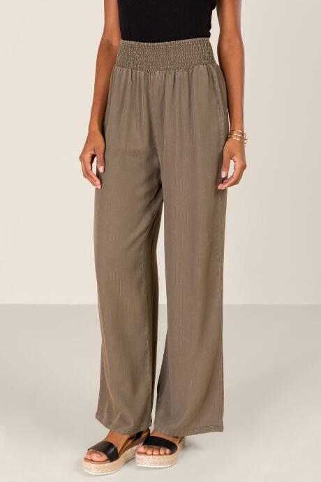 Francesca's Shannon Smocked Waist Pants - Deep Moss