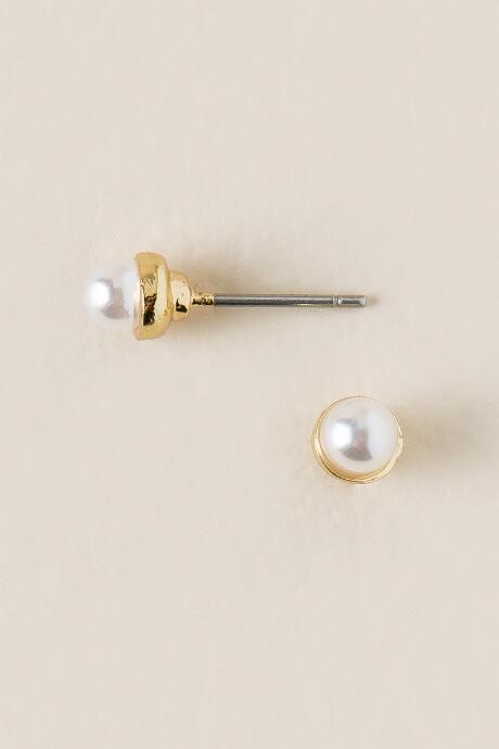 Francesca's Lyla Pearl Stud Earring - Pearl