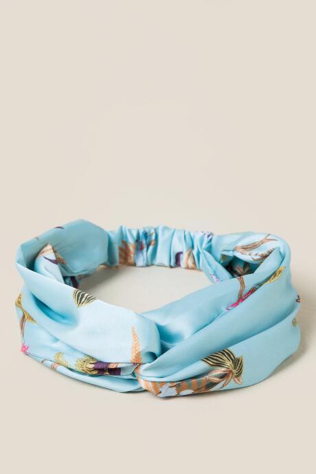 Francesca's Elody Eastern Floral Headwrap - Light Blue