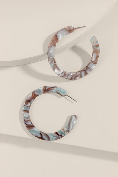 Francesca's Aileen Marbled Hoop Earrings - Amber