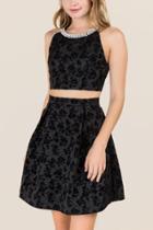 Francescas Caitlan Embellished Neck Flocked Dress - Black