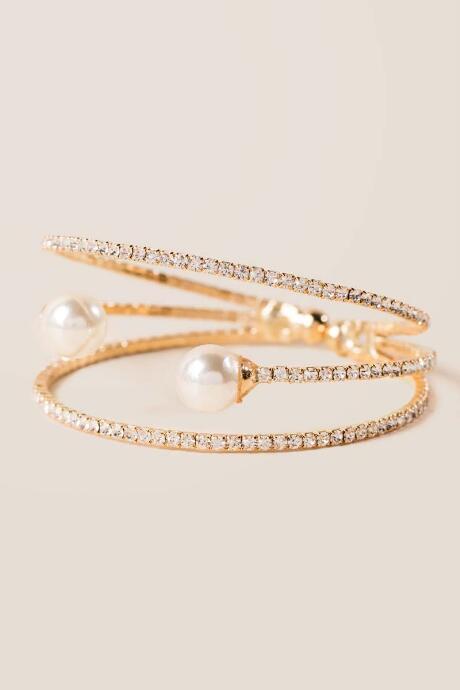 Francesca's Sawyer Cupchain Pearl Cuff - Crystal
