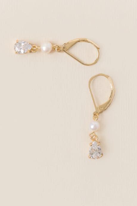 Francesca's Amber Cubic Zirconia And Pearl Drop Earring - Crystal