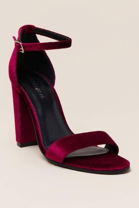 Indigo Rd. Bradlee Velvet Block Heel - Wine