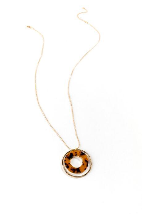 Francesca's Robin Double Circle Pendant Necklace - Amber