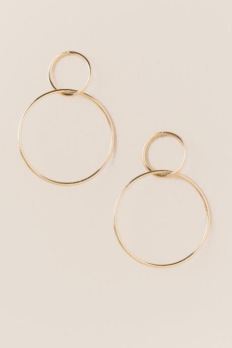 Francesca's Sharlotte Interlocking Circle Drop Earring In Rose Gold - Rose/gold