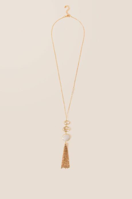 Francesca's Eisley Semi-precious Pendant Necklace In White - White