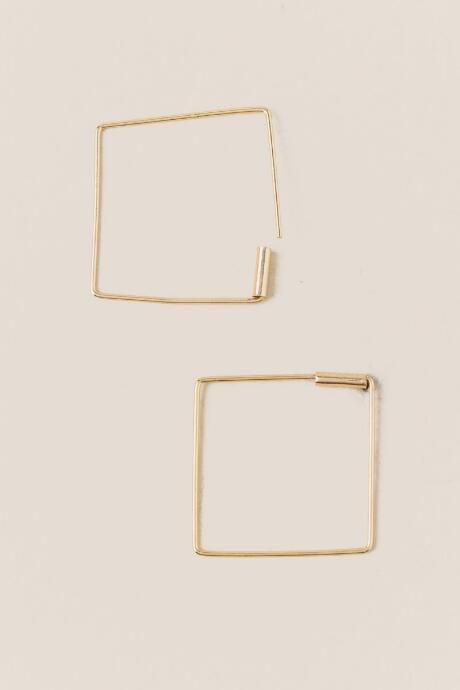 Francesca's Carina Square Hoop Earring - Gold