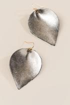 Francesca's Jill Metallic Leaf Earrings - Silver