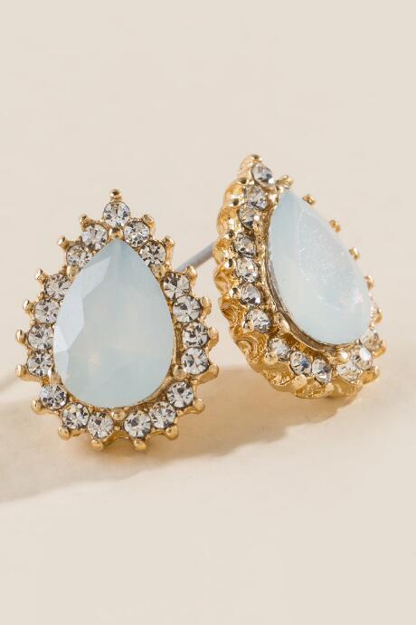 Francesca's Julieta Stud Earrings - White