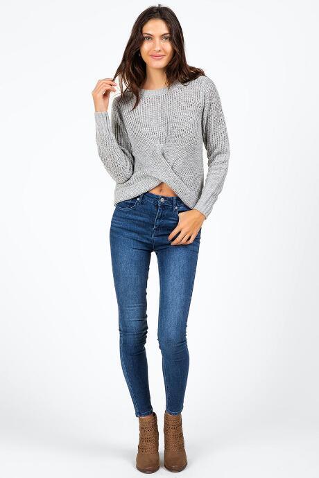 Francesca's Dawleen Front Twist Sweater - Gray