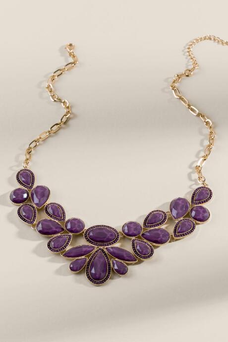 Francesca's Maddox Statement Necklace In Purple - Purple