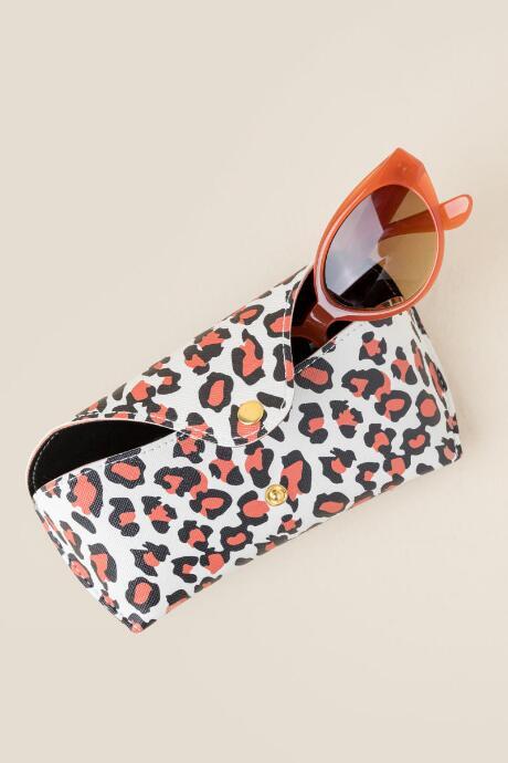 Francesca Inchess Roxy Leopard Print Sunglasses Case - Leopard