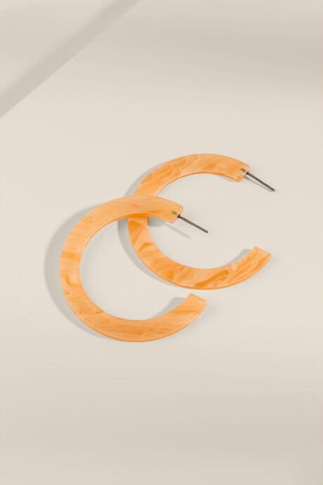 Francesca's Elizabeth Flat Hoop Earrings - Peach