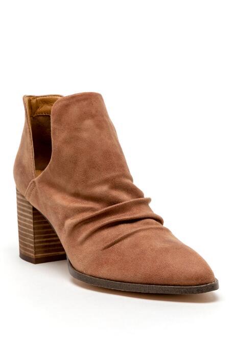 Report Tonya Scrunched Toe Boot - Tan