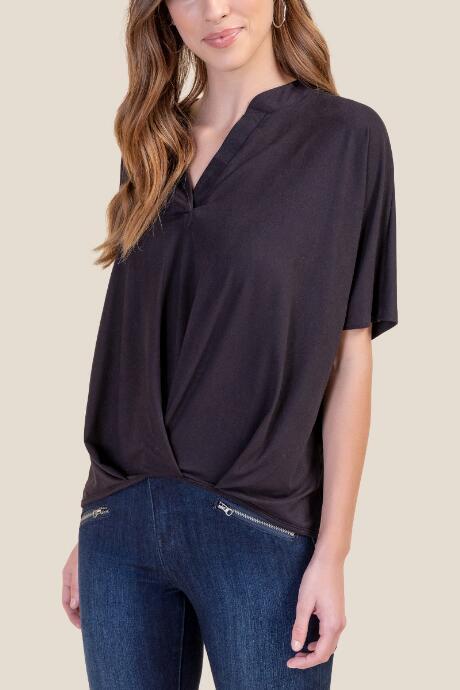Francesca's Morgan Pleated Front Top - Black