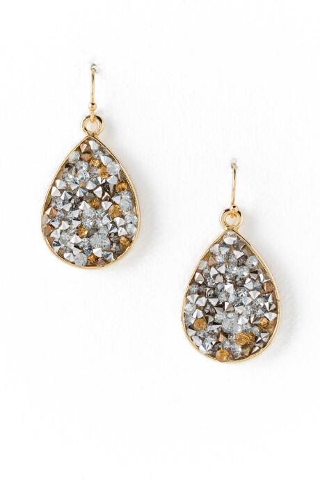 Francesca's Mia Raw Chip Teardrop Earring In Hematite - Mixed Plating