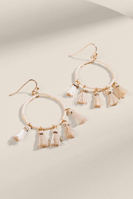 Francesca's Valeria Tasseled Circle Drop Earrings - Ivory